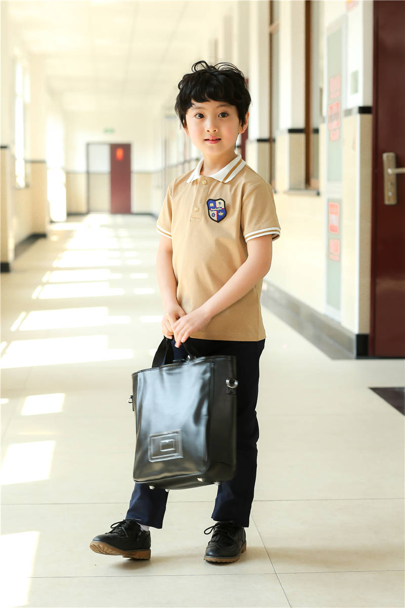 幼兒園小學(xué)校服夏裝生產(chǎn)定做廠(chǎng)家